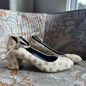 Rebecca Minkoff Cream and Gold Star Heels